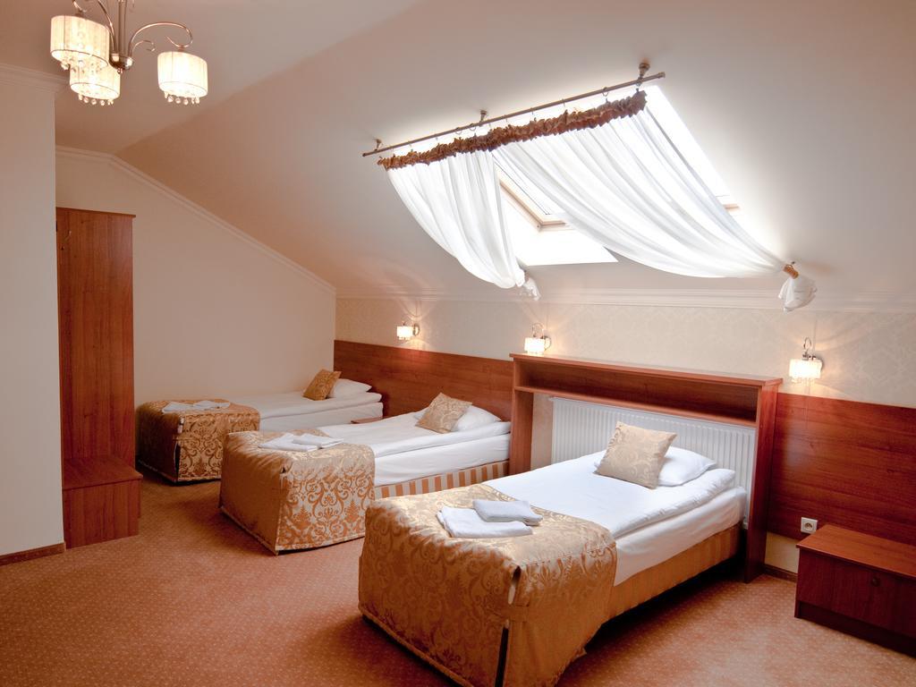 Villa Anna Tarnobrzeg Habitación foto